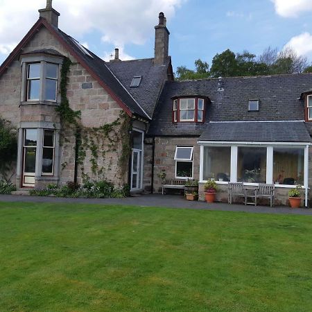 Creag Meggan Bed & Breakfast Ballater Exterior photo